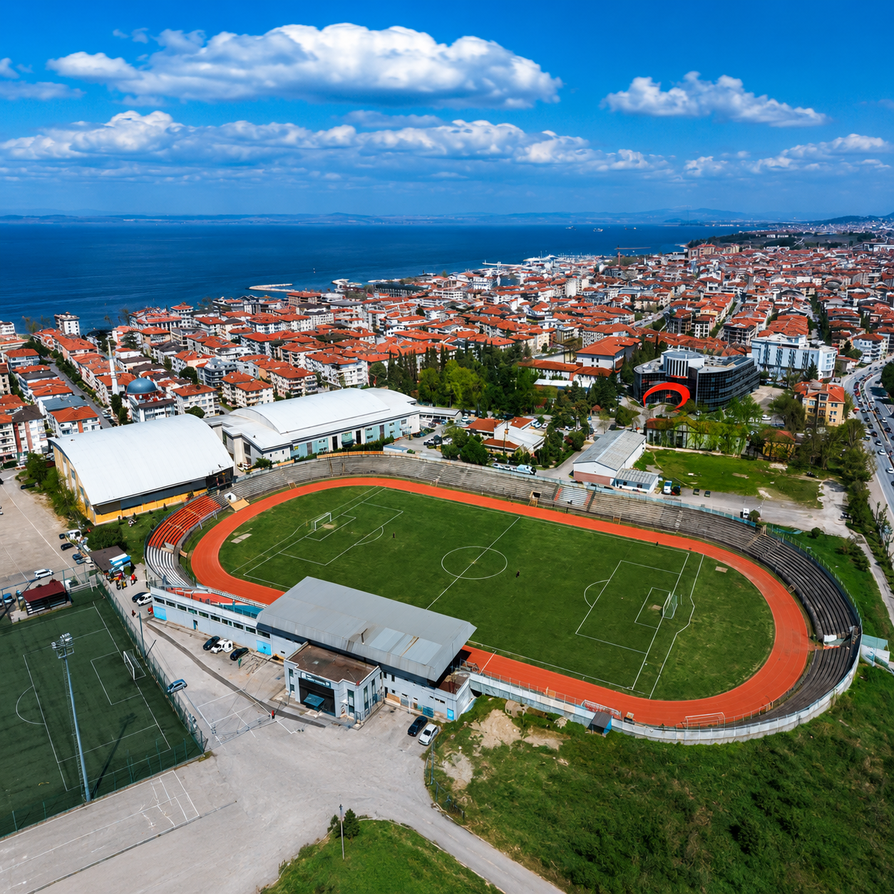 Yalova Atatürk Stadyumu